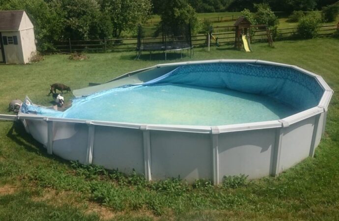 Above Ground Pool Removals-Dear Junk