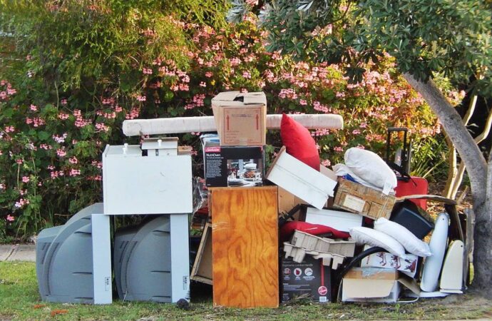 Residential Junk Removal-Dear Junk